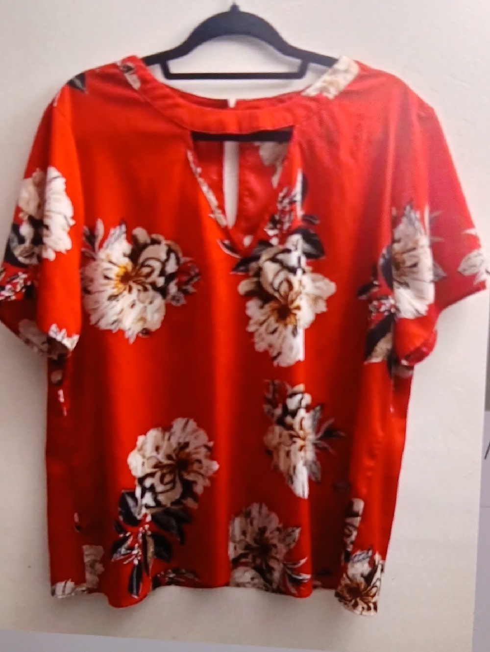 Floral Keyhole Blouse